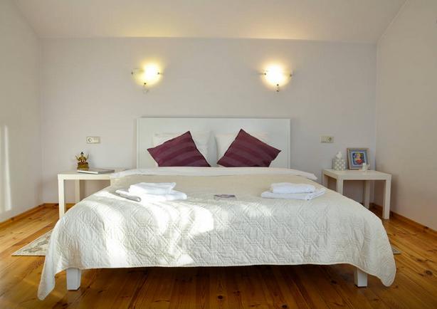 Irena Family House Hotel VNO Room photo