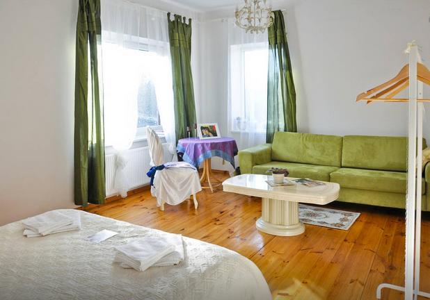 Irena Family House Hotel VNO Room photo
